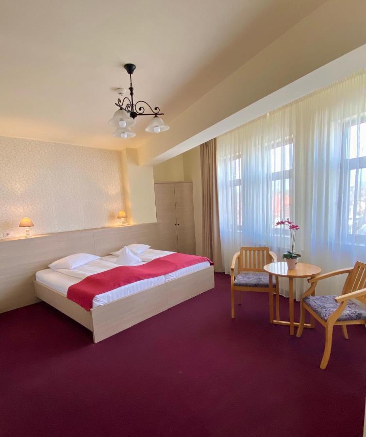 Pensiunea Rix Rooms Focşani Exterior foto
